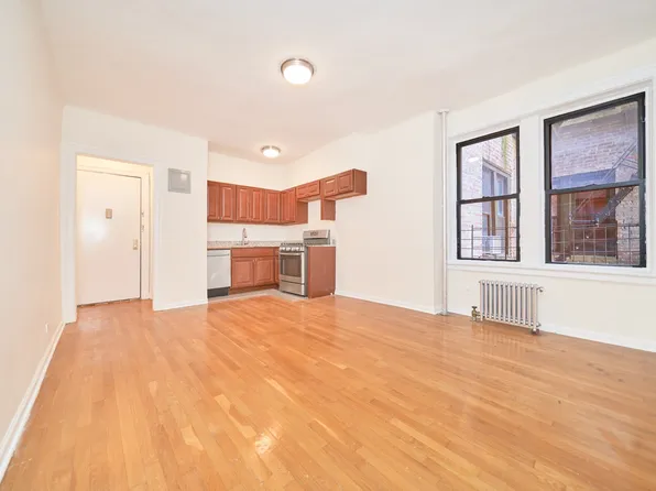 2 Ellwood Street image 1 of 5