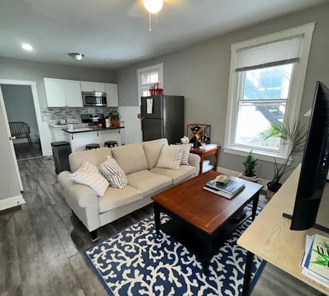 129 W Miner St #1 — Photo 7