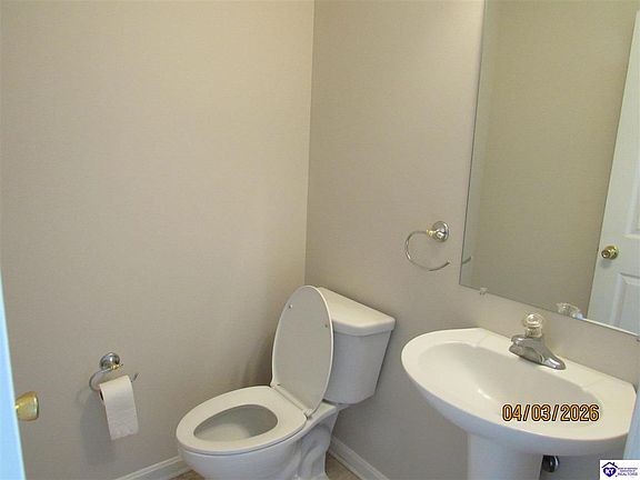 5th image of 704 Clear Spring Ct