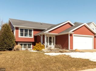 5271 Florence Dr NW, Rochester, MN 55901