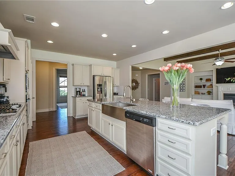 2430 Wildlife Ct — Photo 5