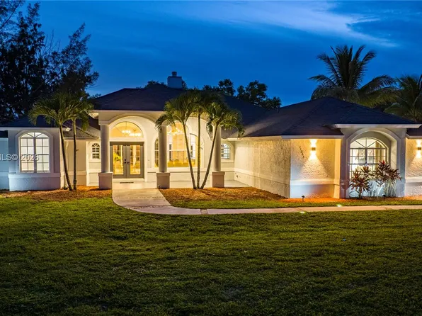 11066 46th Pl N, West Palm Beach, FL 33411