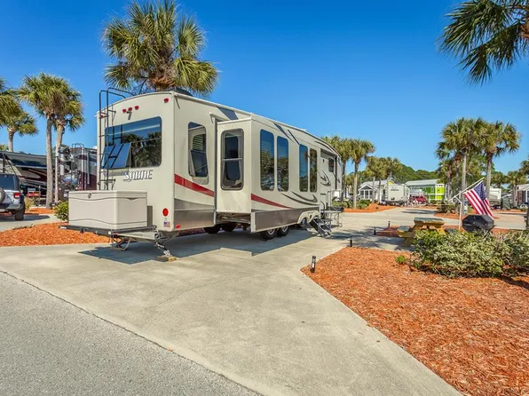 1843 Highway 98 W #52, Carrabelle, FL 32322