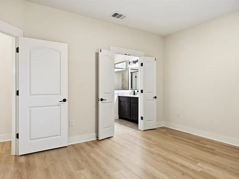 9507 McKnight Loop — Photo 17