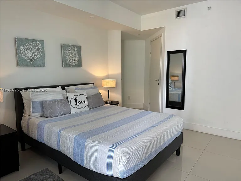1300 Brickell Bay Dr #901 — Photo 14