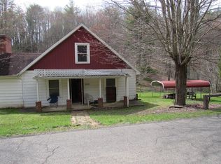 2604 Joy Ranch Rd, Woodlawn, VA 24381