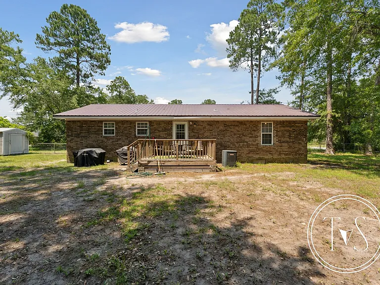 32 Gregory Ct — Photo 42