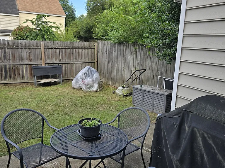 8703 Hermitage Trace Ct — Photo 20