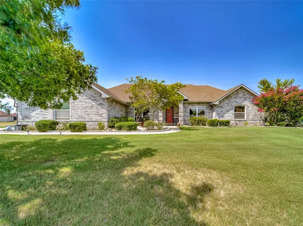 843 Sherry Ln S, Aubrey, TX 76227