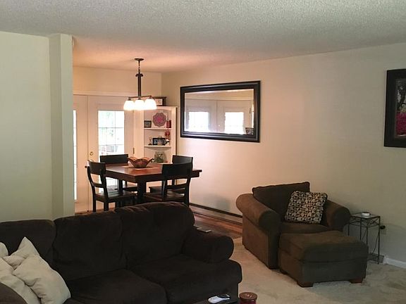 5th image of 36 Quail Ct