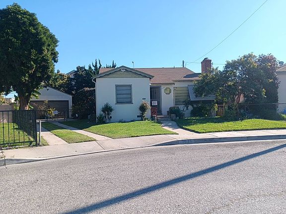 3rd image of 3621 Anita Dr