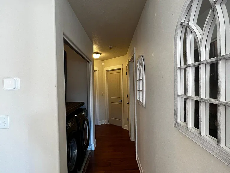 993 SW 25th Ln — Photo 23