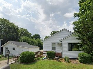 229 Pearl St, Whiteland, IN 46184