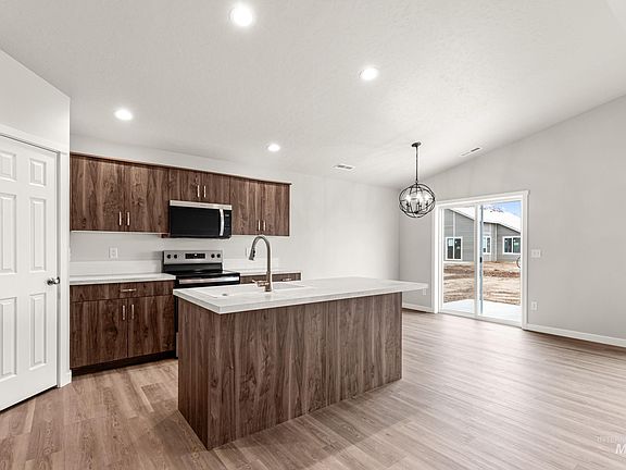 3rd image of 7107 E Shields Dr