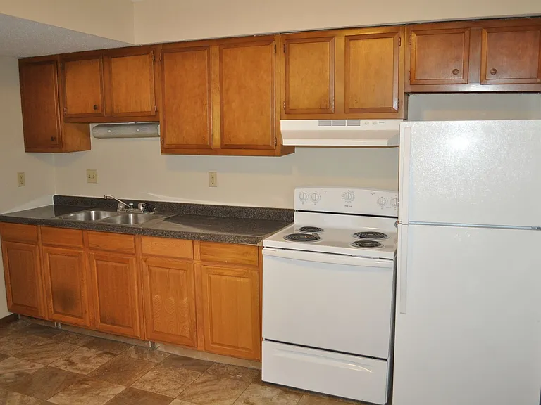 2103 Clarkview Dr — Photo 6
