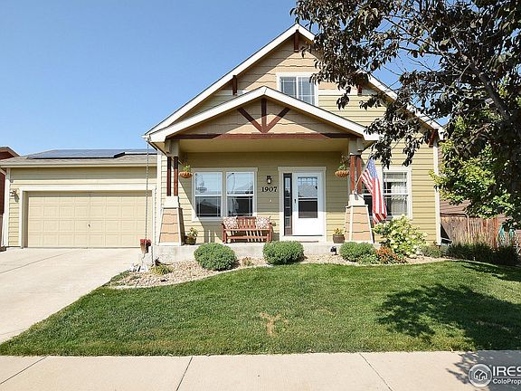 2nd image of 1907 Mahogany Way