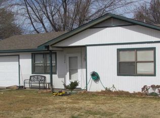1526 104th St NW, Grove, OK 74344