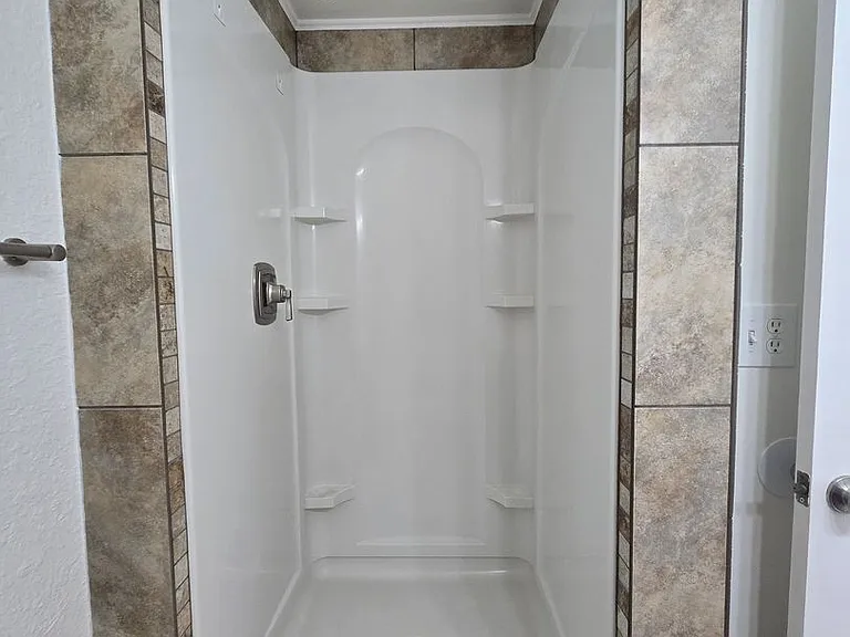432 Auburn Dr #204 — Photo 10