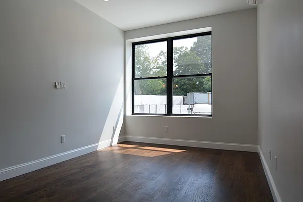 Rented by Hagstrom Management Inc | media 30