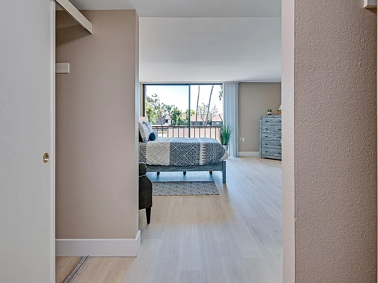 The Meridian at Laguna Hills - 55+ Active Adult Apartments — Photo 19