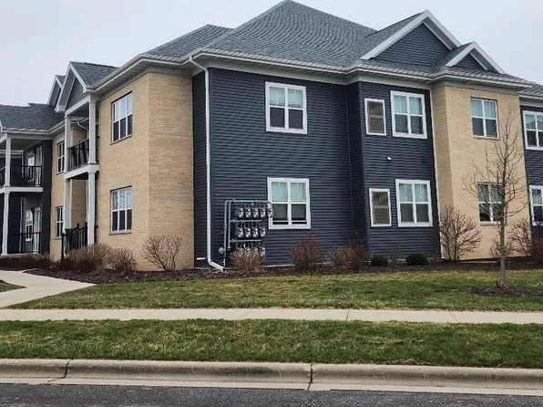 3036 Triumph DRIVE #1174 Stonewood Cross, Sun Prairie, WI 53590