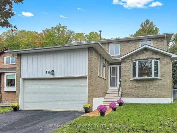 22 Pining Rd, Markham, ON L3T 5N6