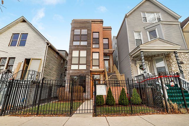 1st image of 1755 N Sawyer Ave #1