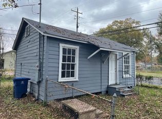 2700 1/2 Murray St, Shreveport, LA 71108