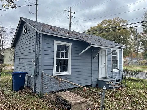 2700 1/2 Murray St Photo 1