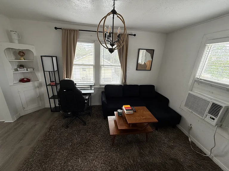 2355 Burlington Ave N #A — Photo 1