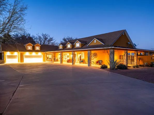 2561 Mesilla Hills Dr, Las Cruces, NM 88005