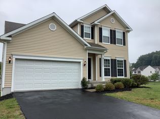 2667 Upland View Ct, Newark, OH 43055