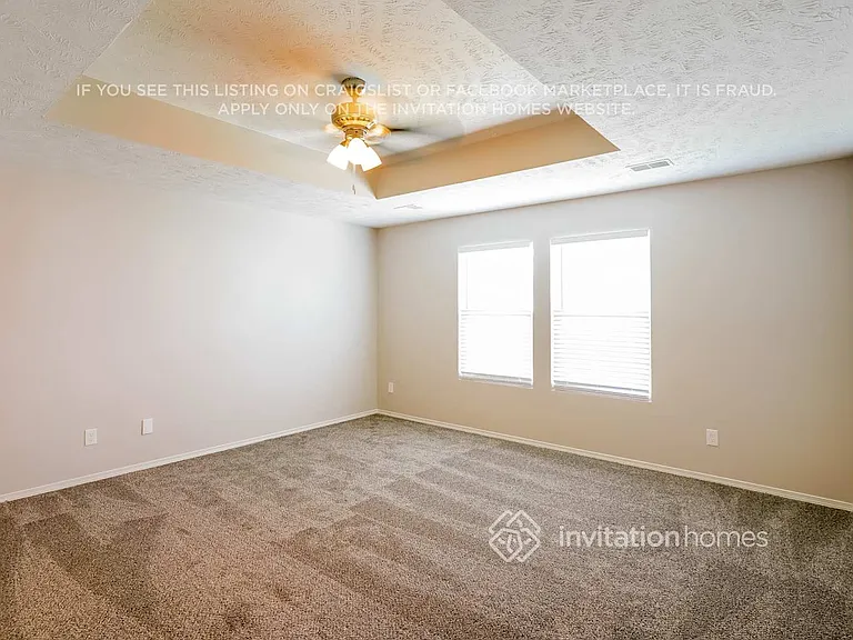 2857 Park Knoll Dr — Photo 9