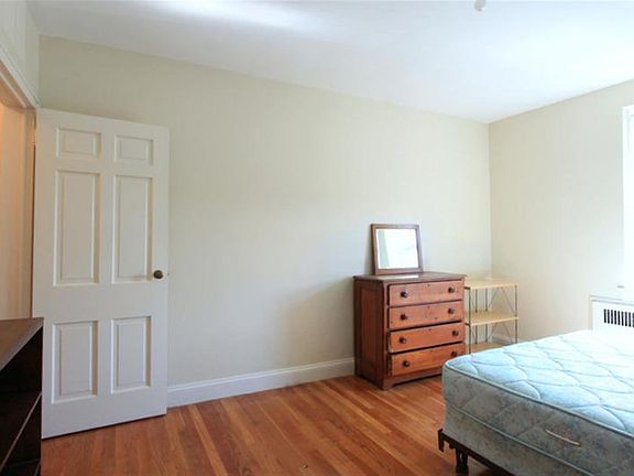 4th image of 12-16 Ware St #16-42
