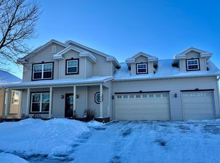 716 Ford St, Northfield, MN 55057