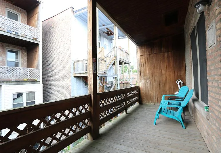 1257 W Flournoy St #2R — Photo 33