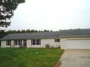 W3668 Kropp Rd, Seymour, WI 54165