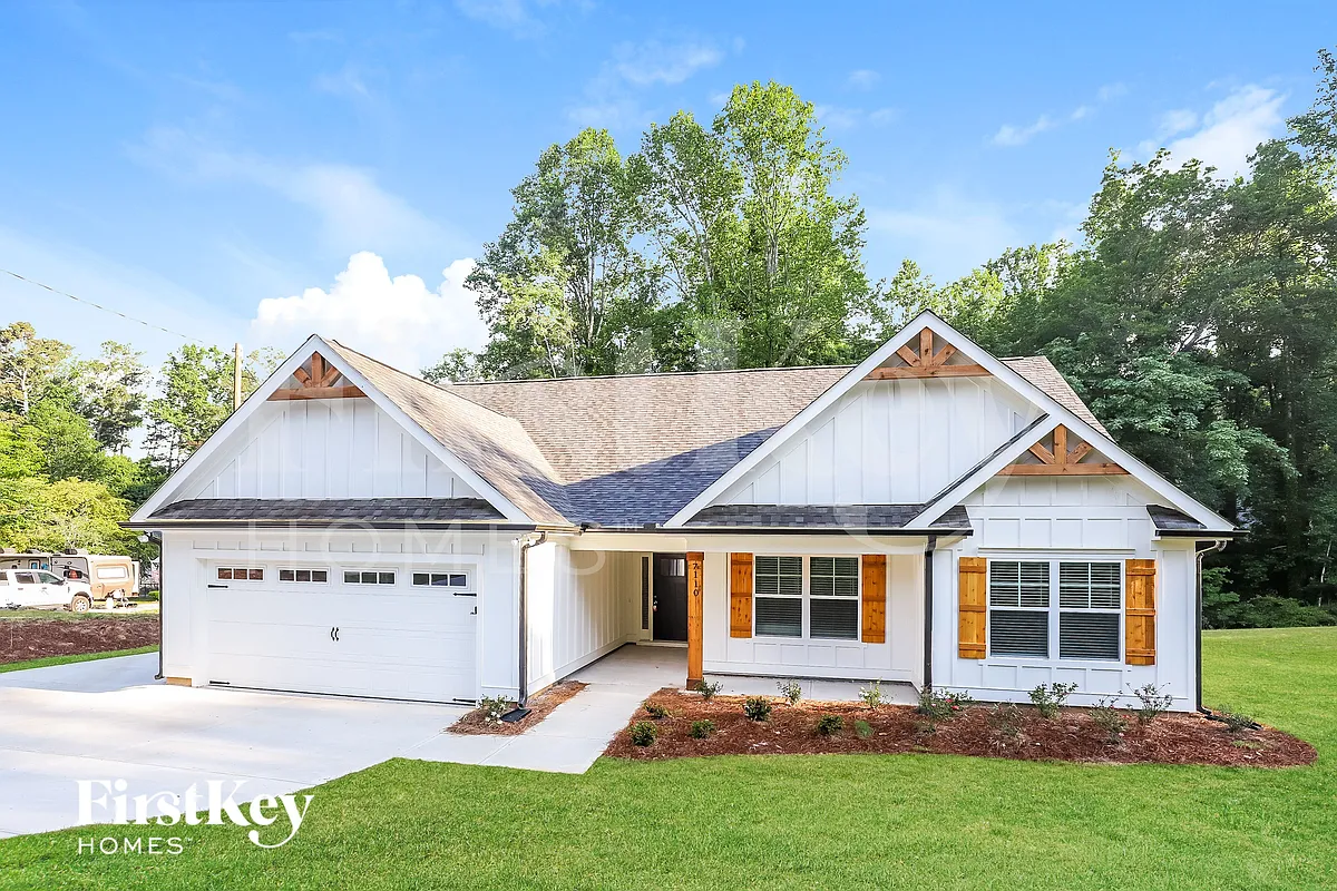 Building Photo - 7110 Lawson Dr