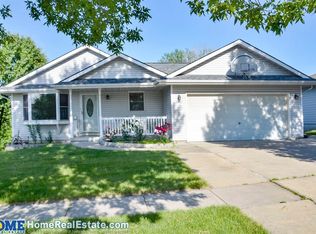 3225 Mickaela Ln, Lincoln, NE 68521