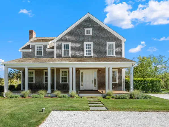 318 Milestone Rd, Nantucket, MA 02554