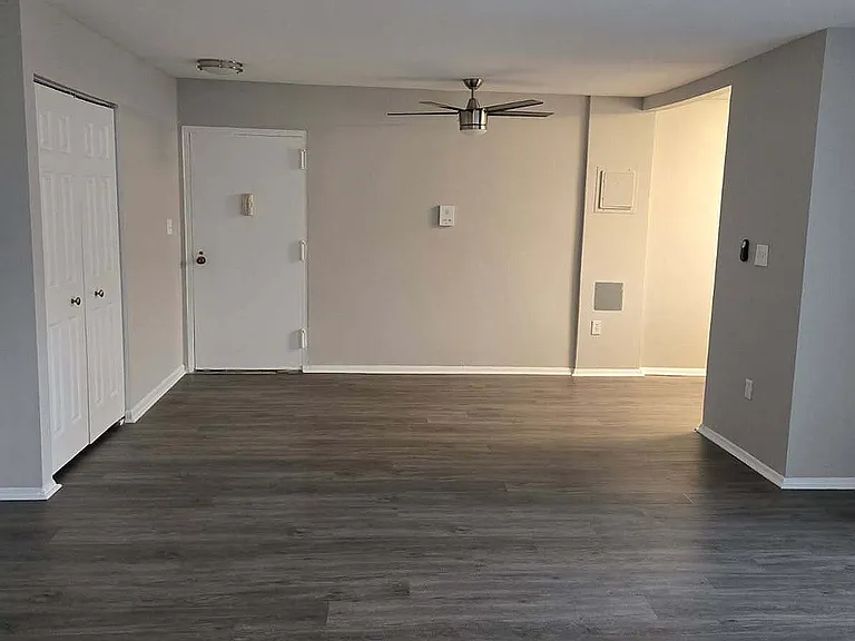 700 Heritage Ln — Photo 31