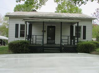 18 Oak Ridge Ave, Danville, VA 24541