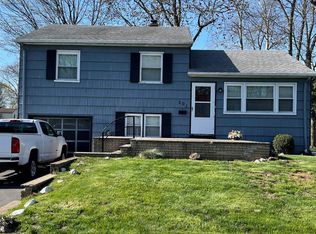 201 Caffrey Ter, South Plainfield, NJ 07080