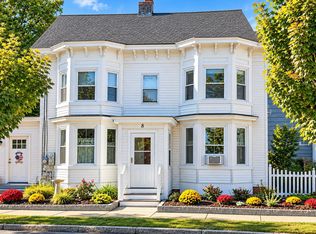 8 6th St #A, Dover, NH 03820