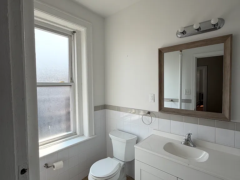 600 Willow Ave #9 — Photo 10