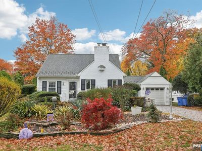 54 Oak Ave, Tenafly, NJ, 07670