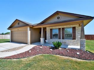 104 Voyager Cv, Kyle, TX 78640