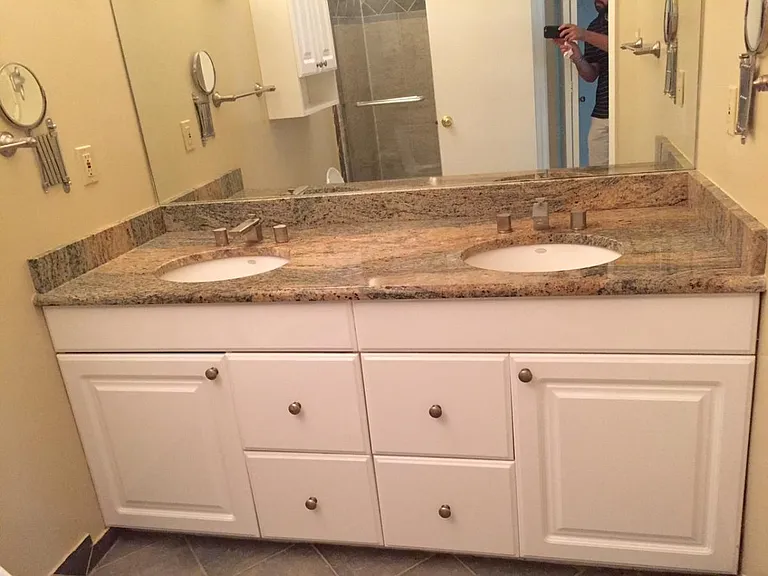 Double sinks in master bathroom!