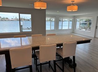 241 176th Ave E, Redington Shores, FL 33708