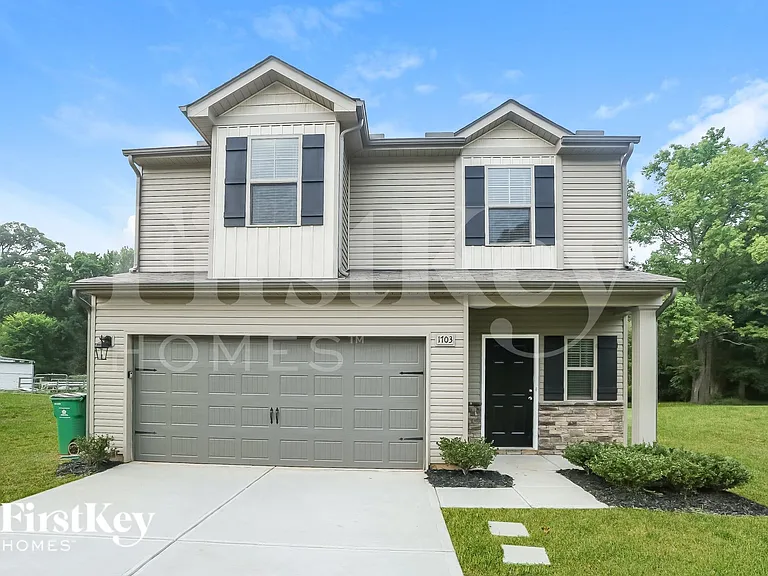 1703 Rocky River Rd — Photo 1